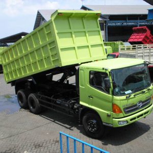 Karoseri Dump Truck